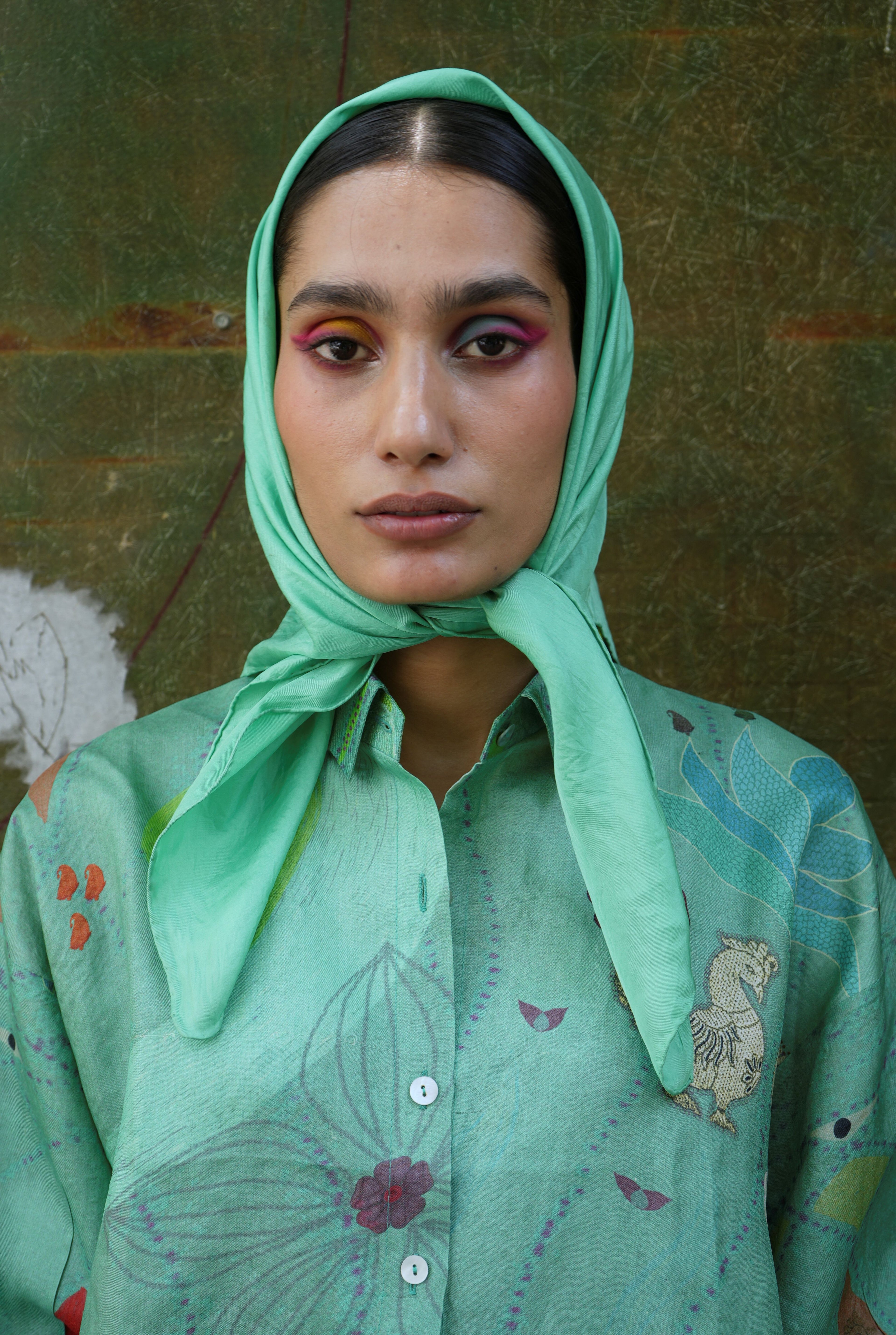 OVERSIZED TASSAR SHIRT IN CHETTI GREEN PRINT