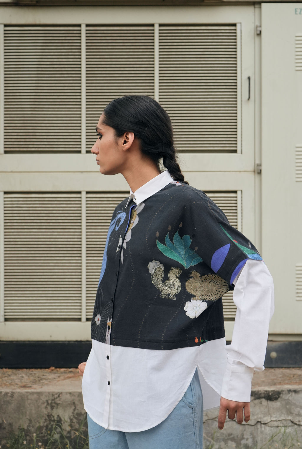 OVERLAY SHIRT IN CHETTI BLACK WITH WHITE CONTRAST