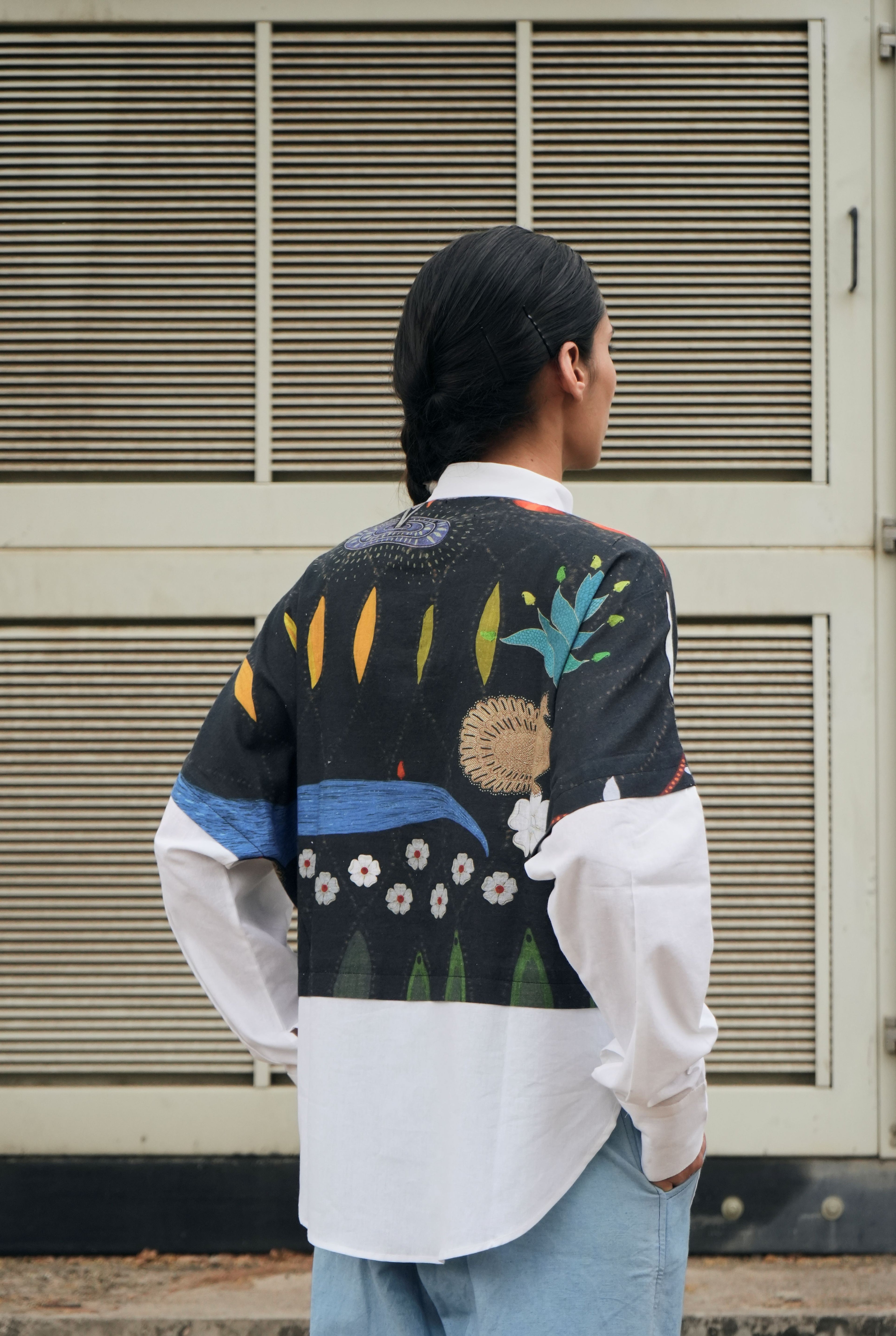 OVERLAY SHIRT IN CHETTI BLACK WITH WHITE CONTRAST