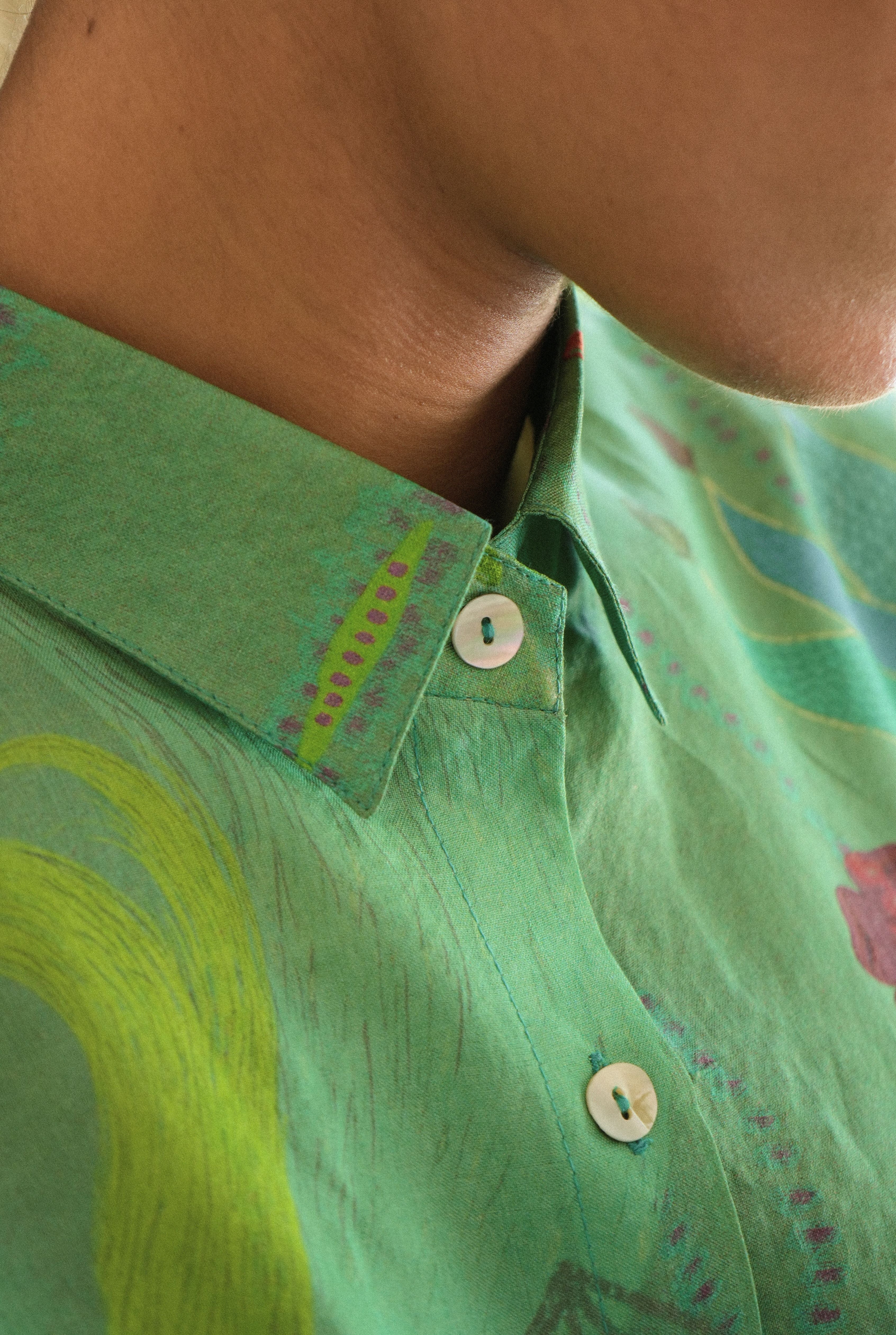 OVERSIZED TASSAR SHIRT IN CHETTI GREEN PRINT