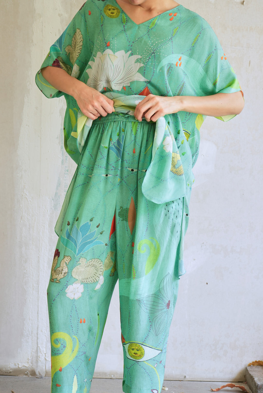GARDEN CO-ORD SET IN CHETTI GREEN PRINT