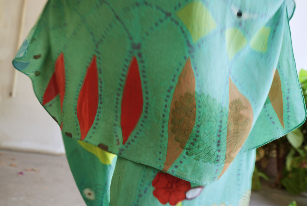 GARDEN CO-ORD SET IN CHETTI GREEN PRINT