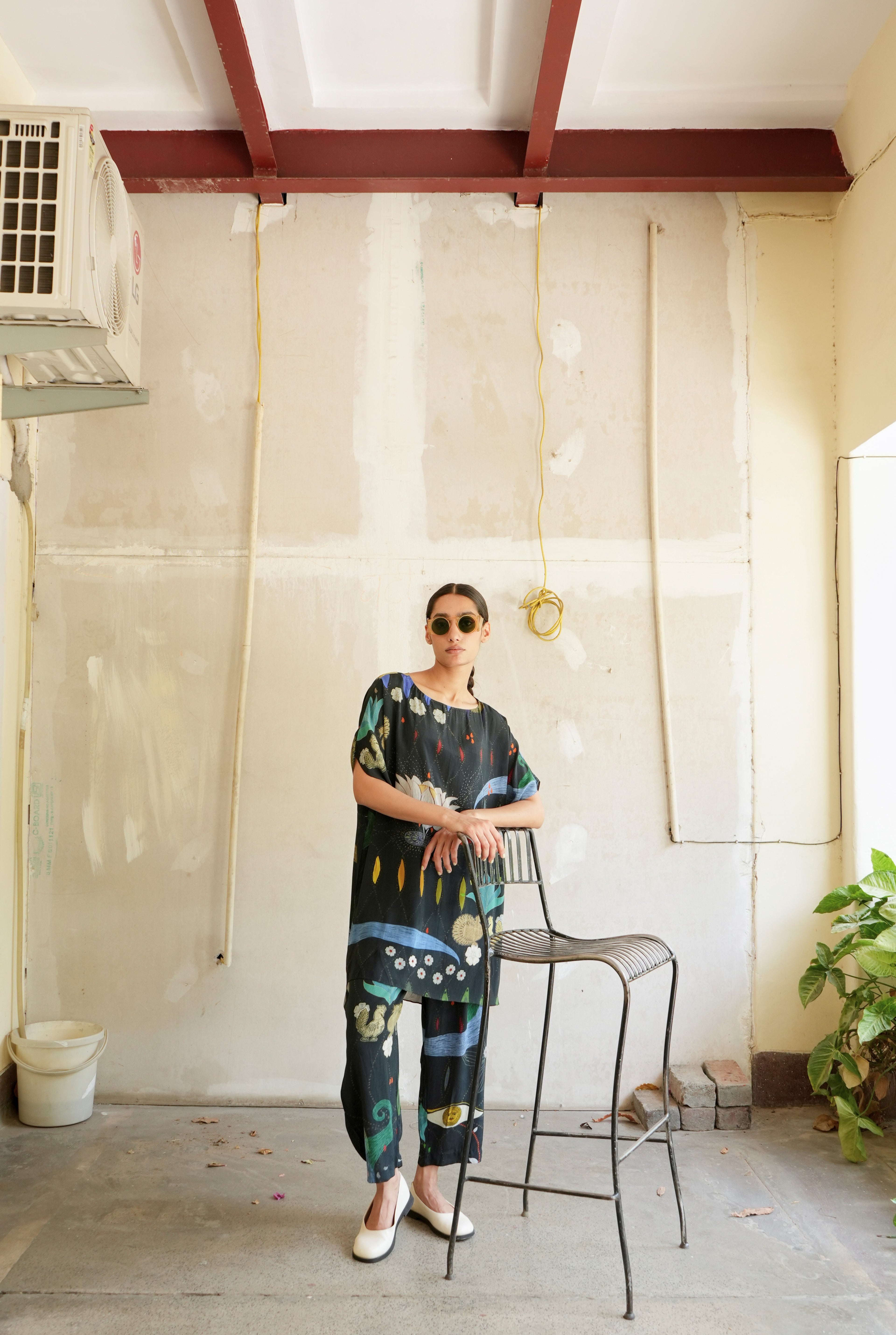 GARDEN CO-ORD SET IN CHETTI BLACK PRINT