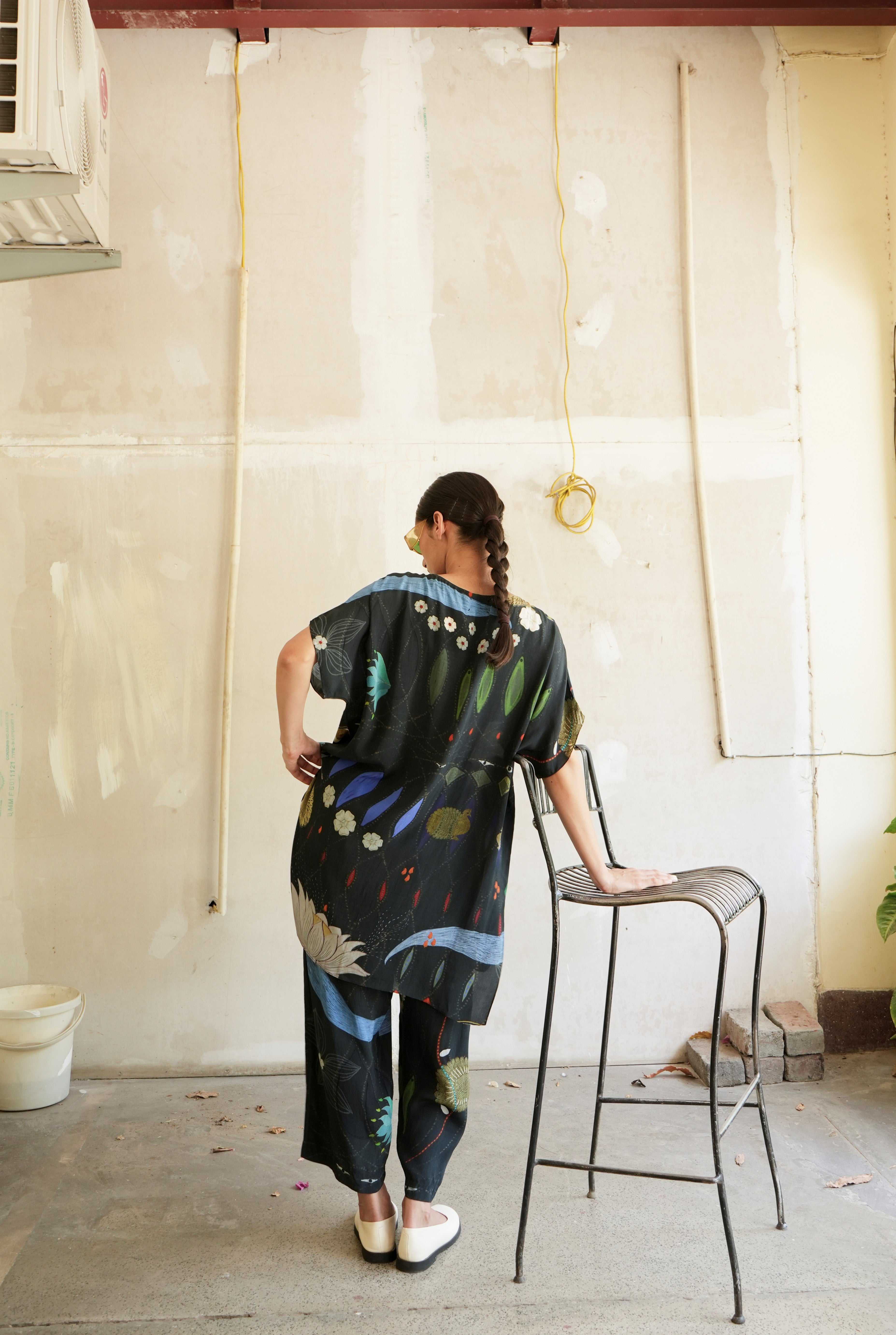 GARDEN CO-ORD SET IN CHETTI BLACK PRINT