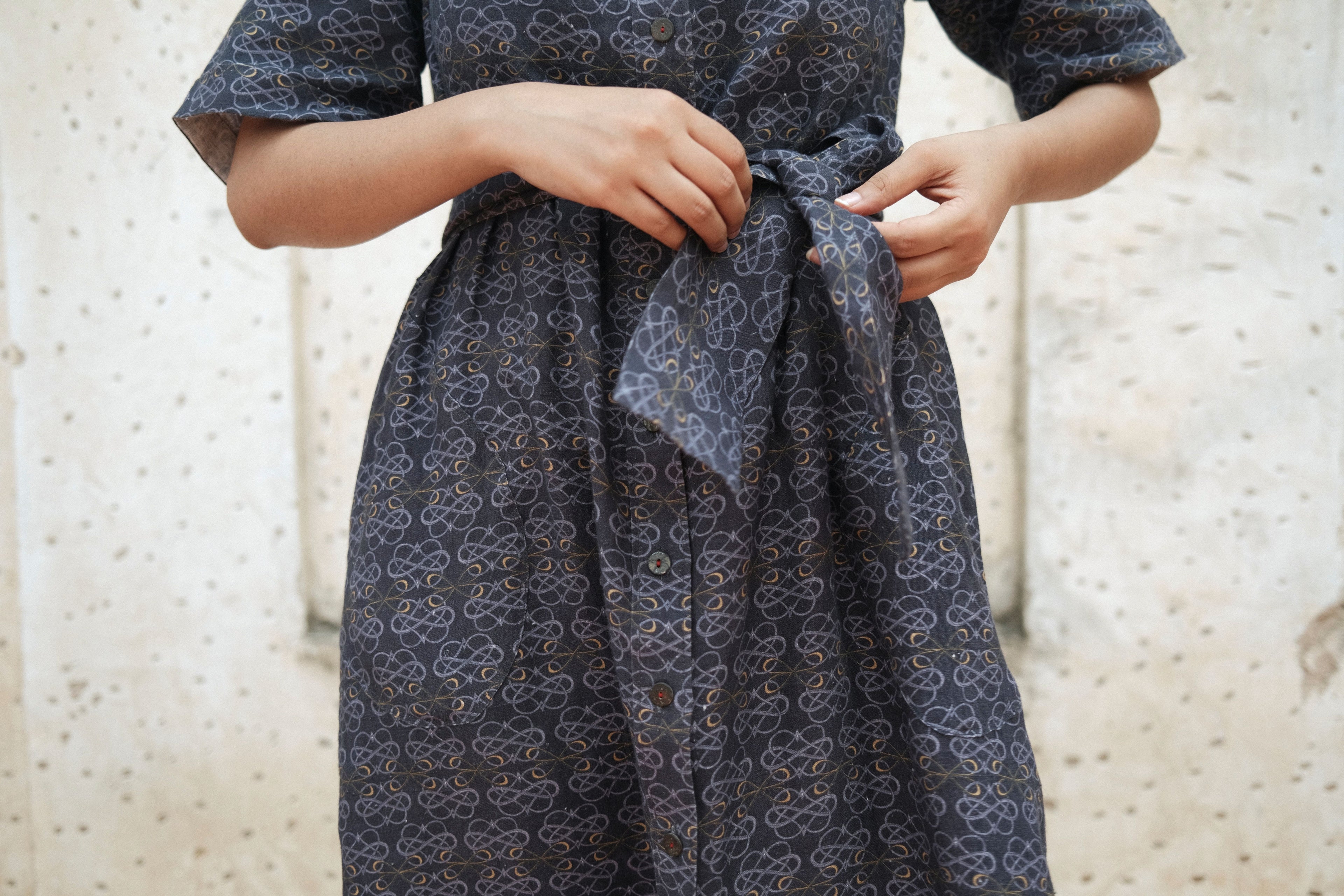 SHIRT DRESS IN AC JAAL NAVY PRINT