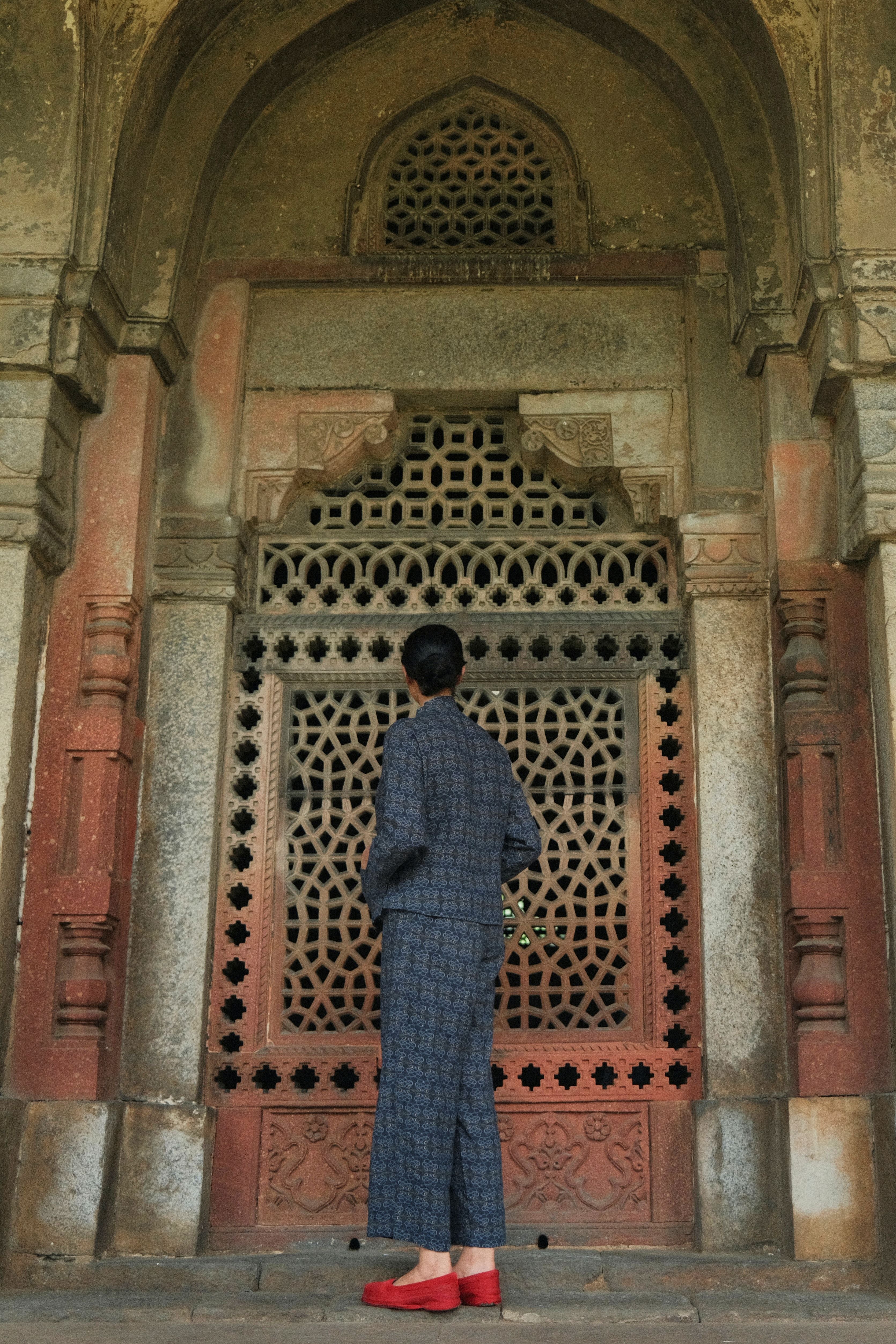 MONK SHACKET AND JILL PANTS IN AC JAAL NAVY PRINT