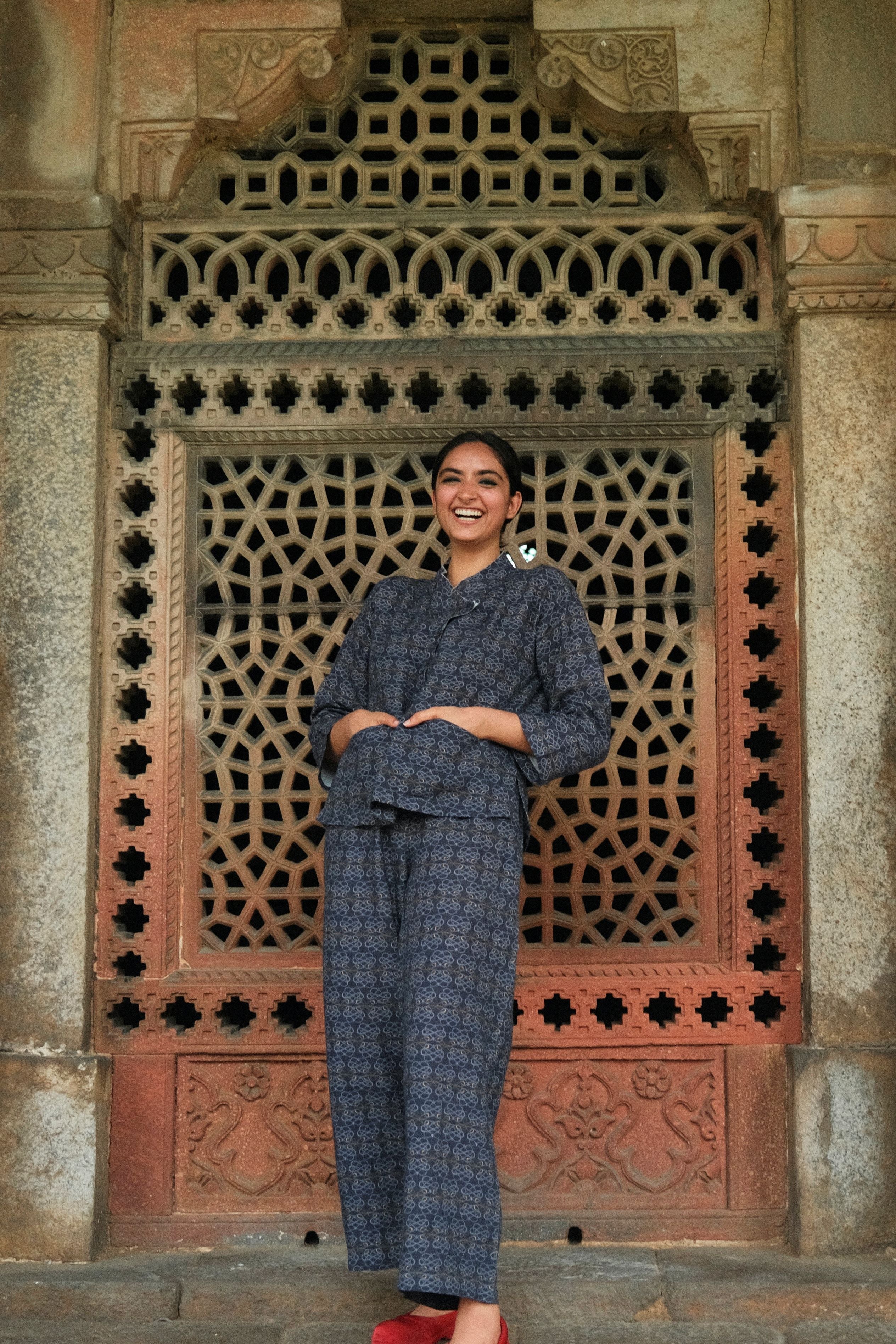 MONK SHACKET AND JILL PANTS IN AC JAAL NAVY PRINT