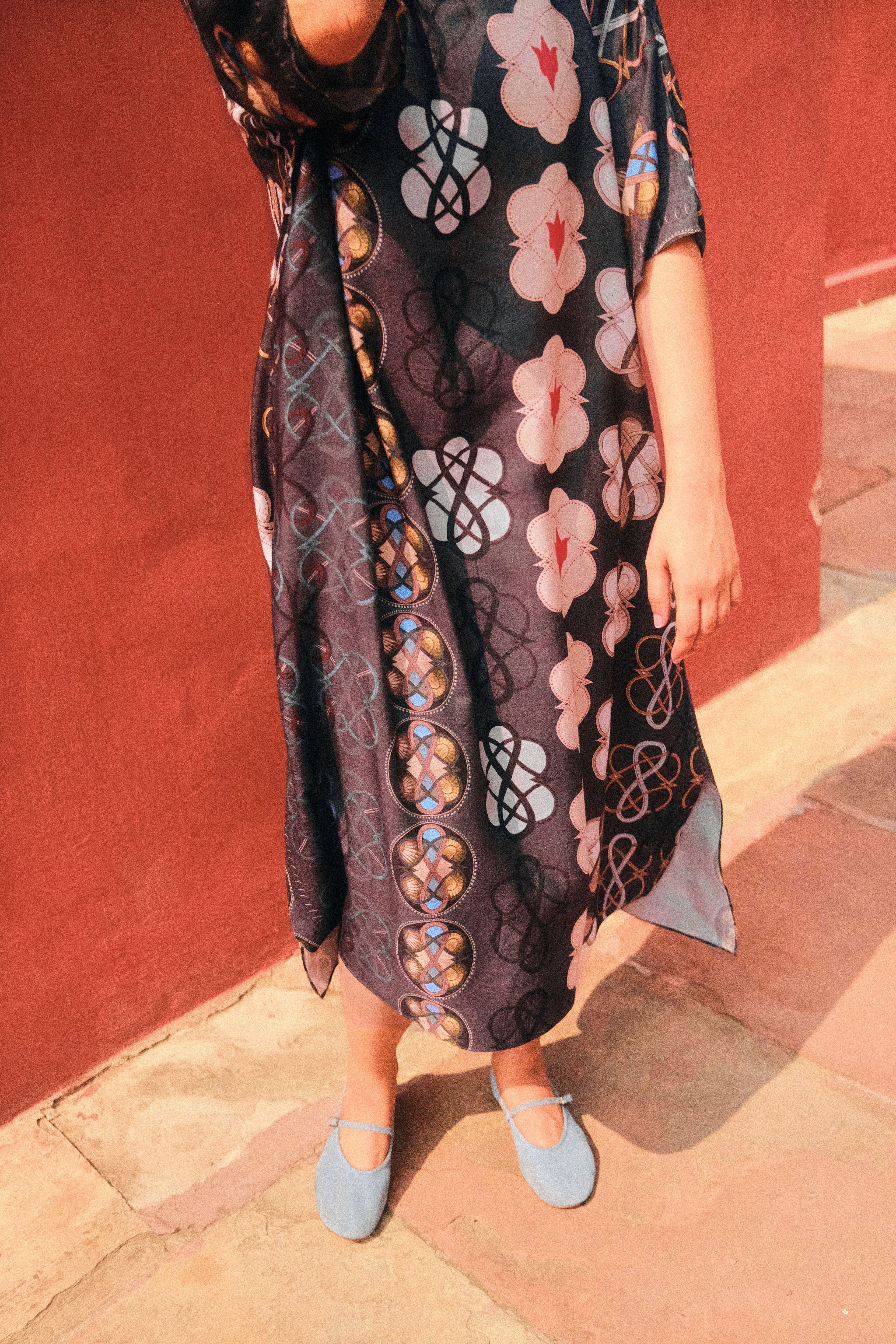 KAFTAAN DRESS IN AC NAVY PRINT