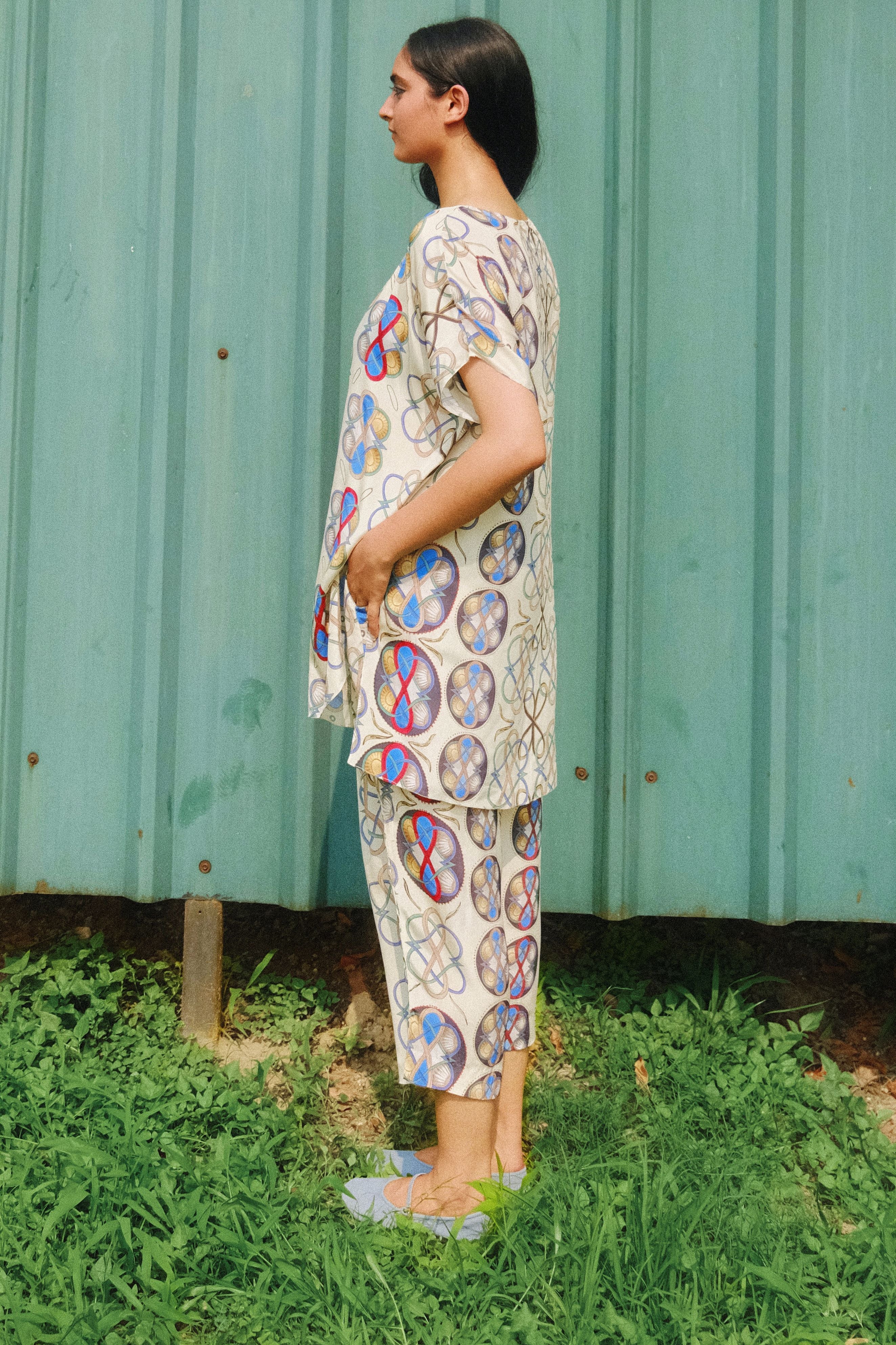 GARDEN CO-ORD SET IN AC BEIGE PRINT