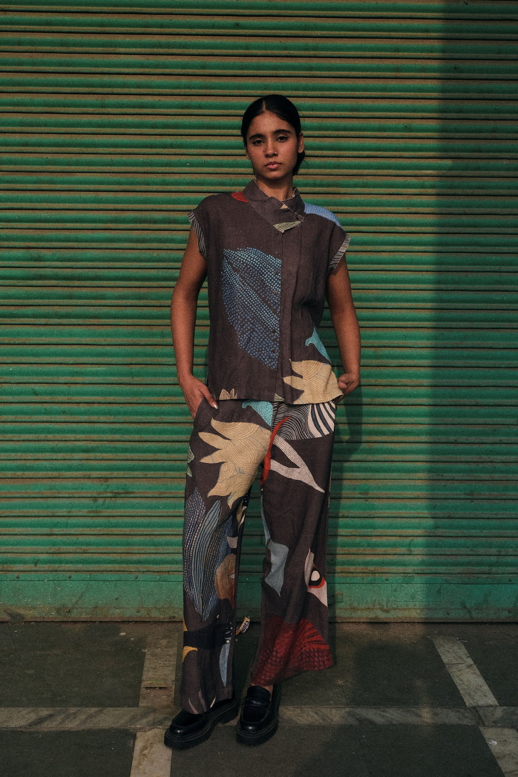 MONK TOP AND JILL PANTS IN FAITH CHARCOAL PRINT