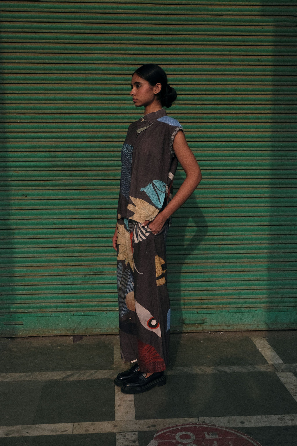 MONK TOP AND JILL PANTS IN FAITH CHARCOAL PRINT