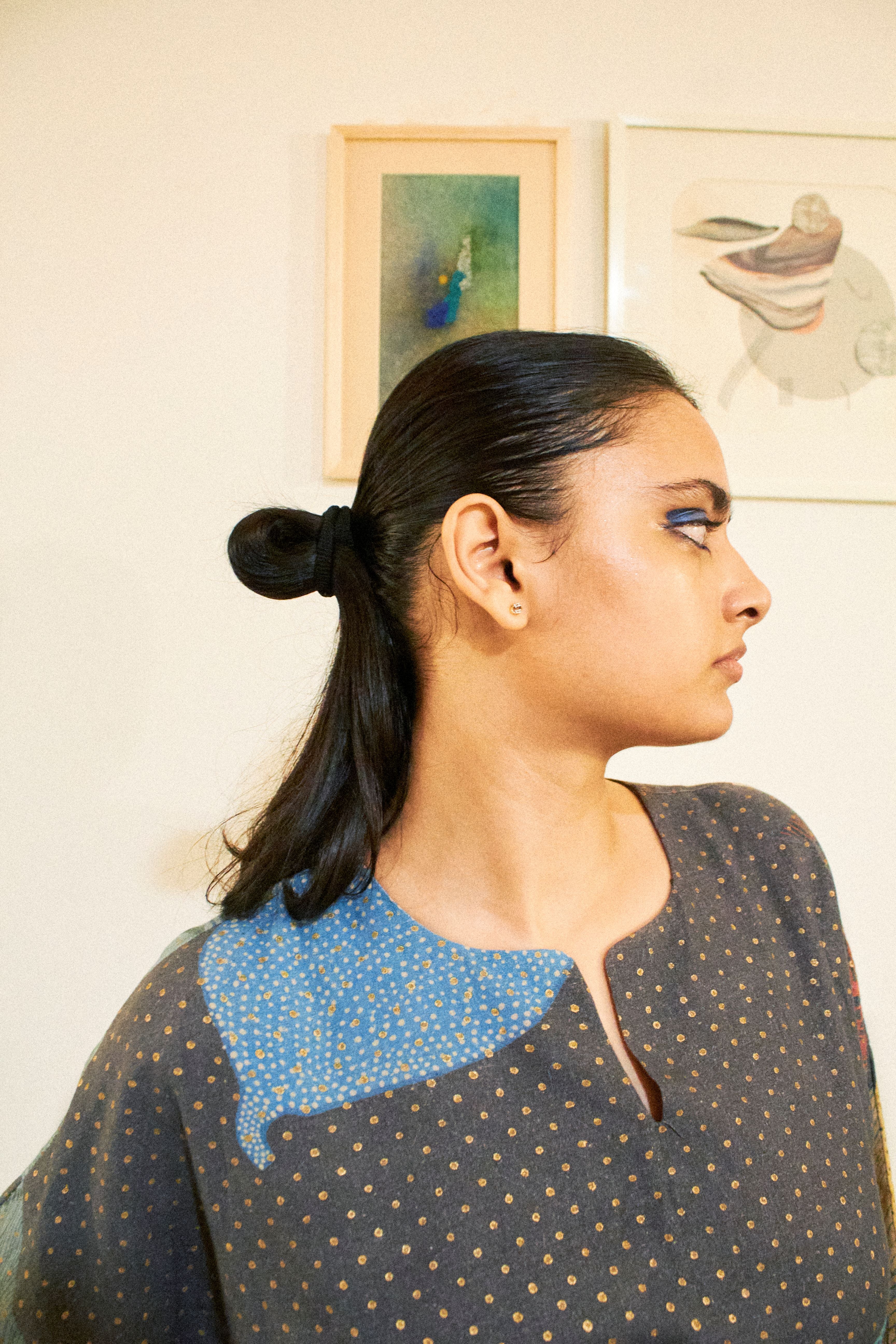 KAZA KIMONO DRESS IN FAITH CHARCOAL PRINT