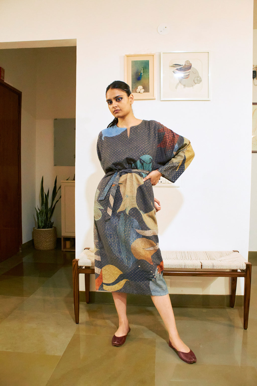 KAZA KIMONO DRESS IN FAITH CHARCOAL PRINT